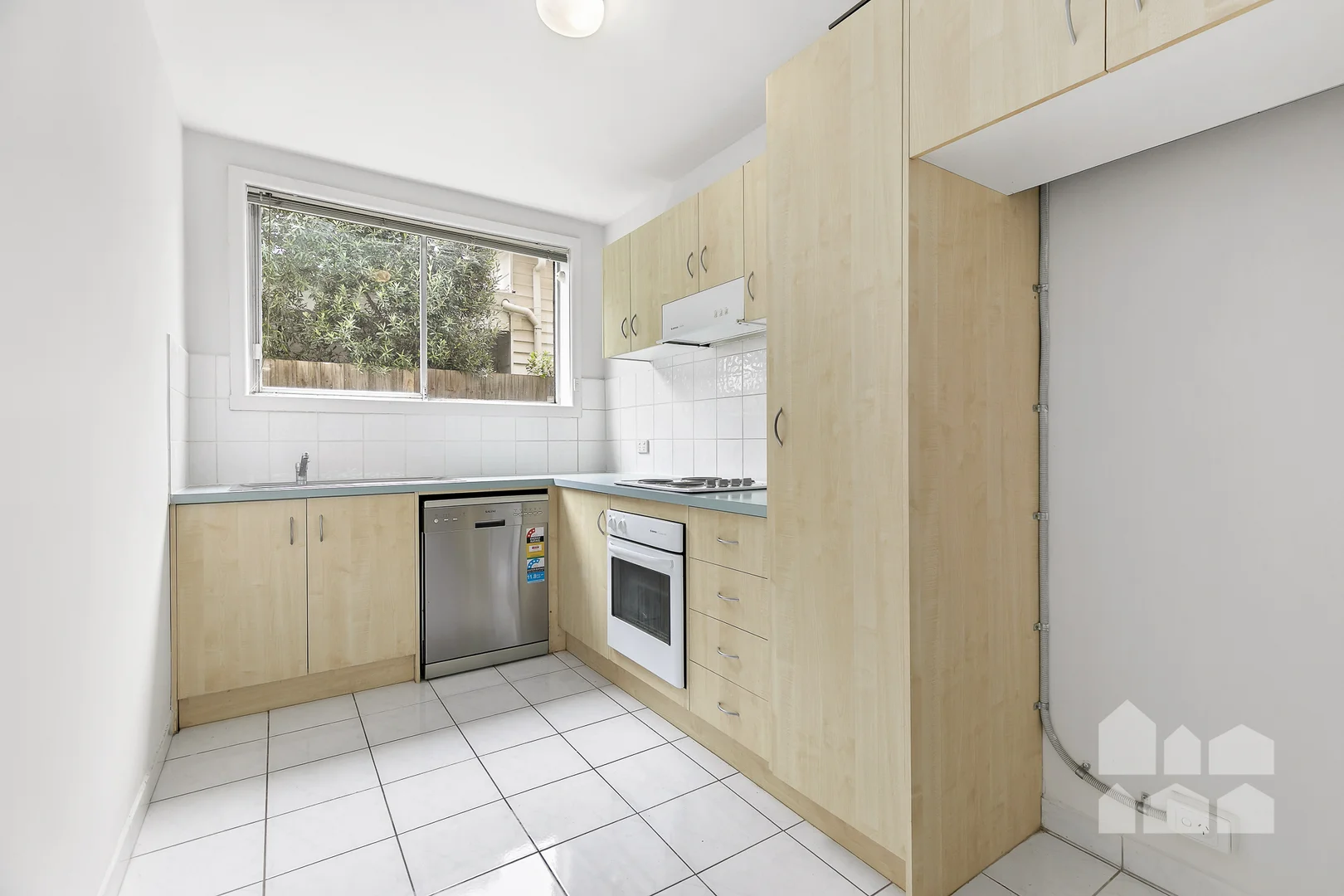 Additional image 2 of 1/21 Bellairs Avenue, Seddon VIC 3011