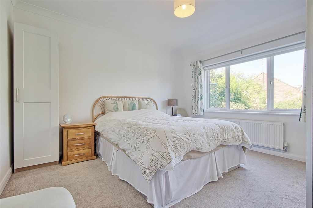 Additional image 13 of 3 bed semi-detached house for saleFen Road, Cambridge CB4