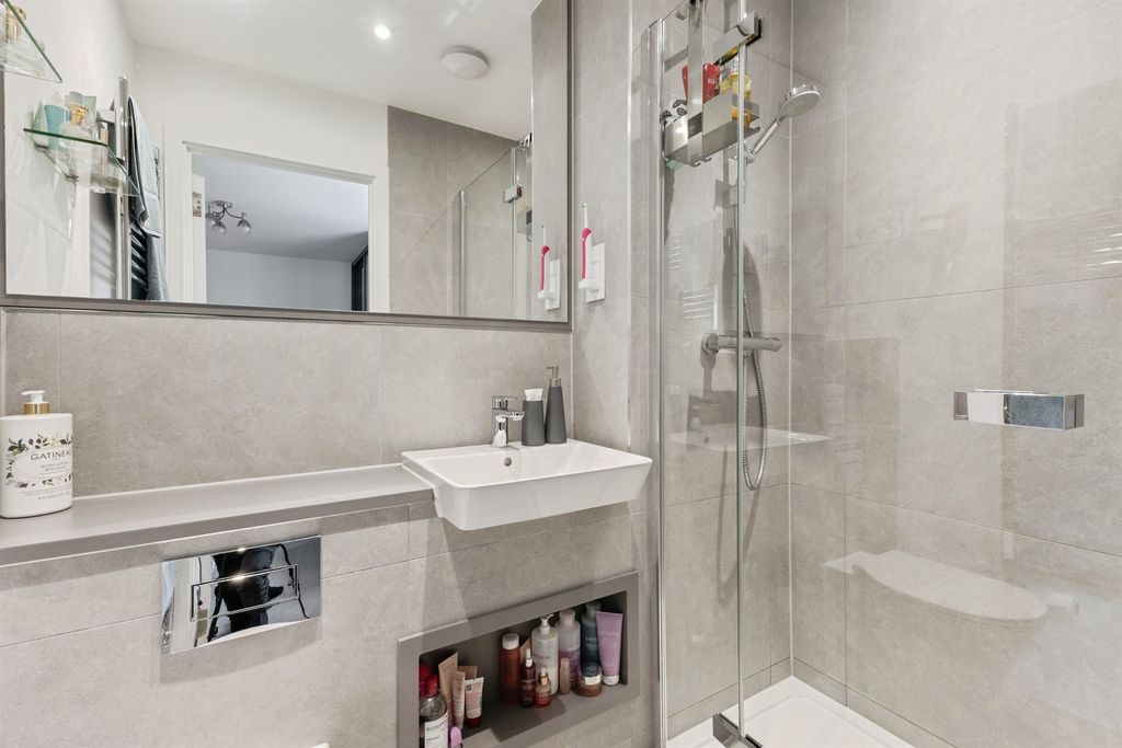 Additional image 12 of 4 bed link detached house for saleLinnet Drive, Attleborough NR17
