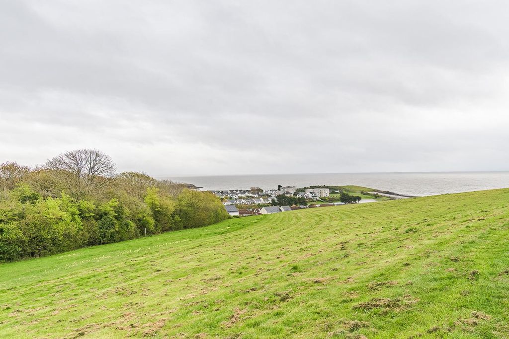 Additional image 15 of 4 bed terraced house for saleMarine Drive, Barry CF62