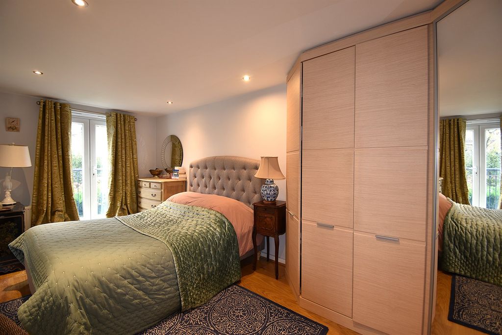 Additional image 8 of 2 bed flat for saleWolverton House, George Street, Alderley Edge SK9
