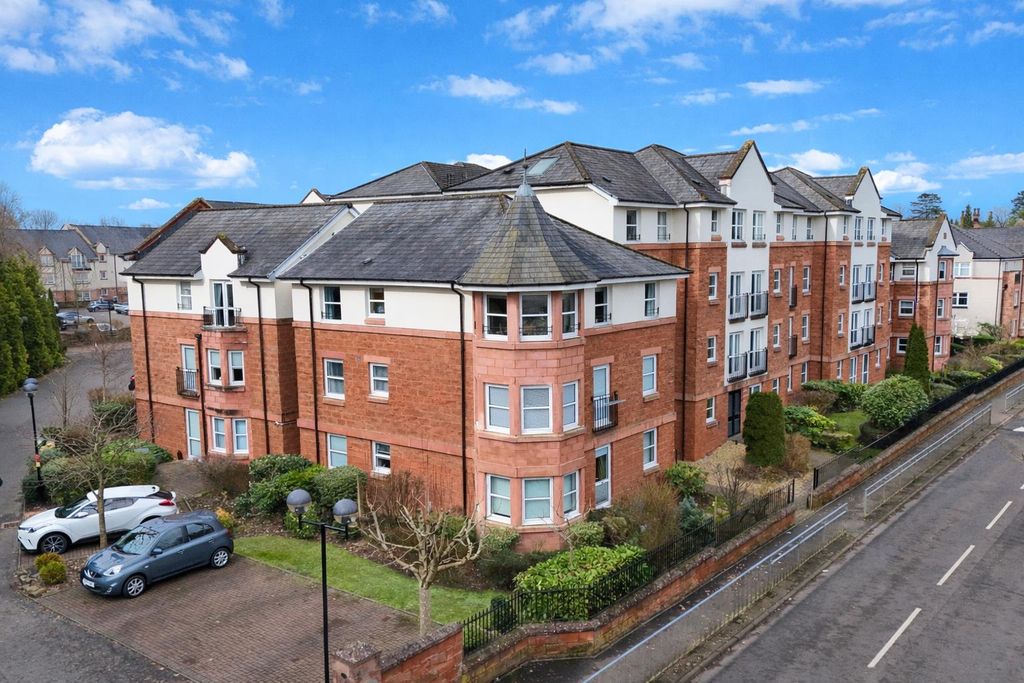 2 bed flat for saleCastle Court, Bothwell G71