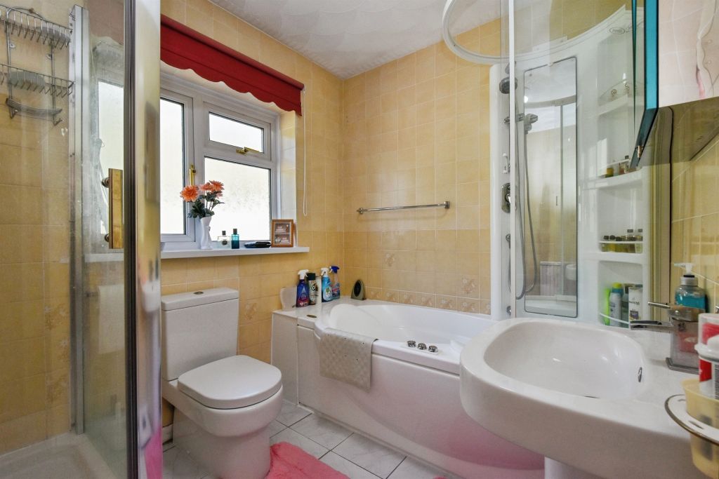 Additional image 31 of 5 bed detached house for saleCenarth Drive, Aberdare CF44