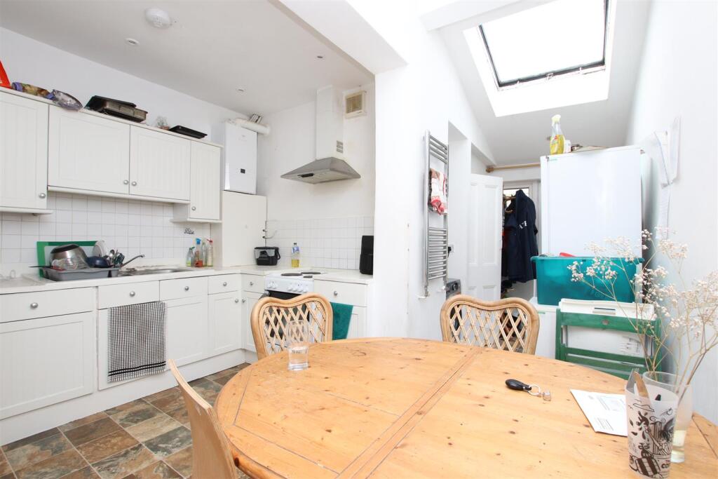 Additional image 8 of Claude Avenue, Bath, BA2