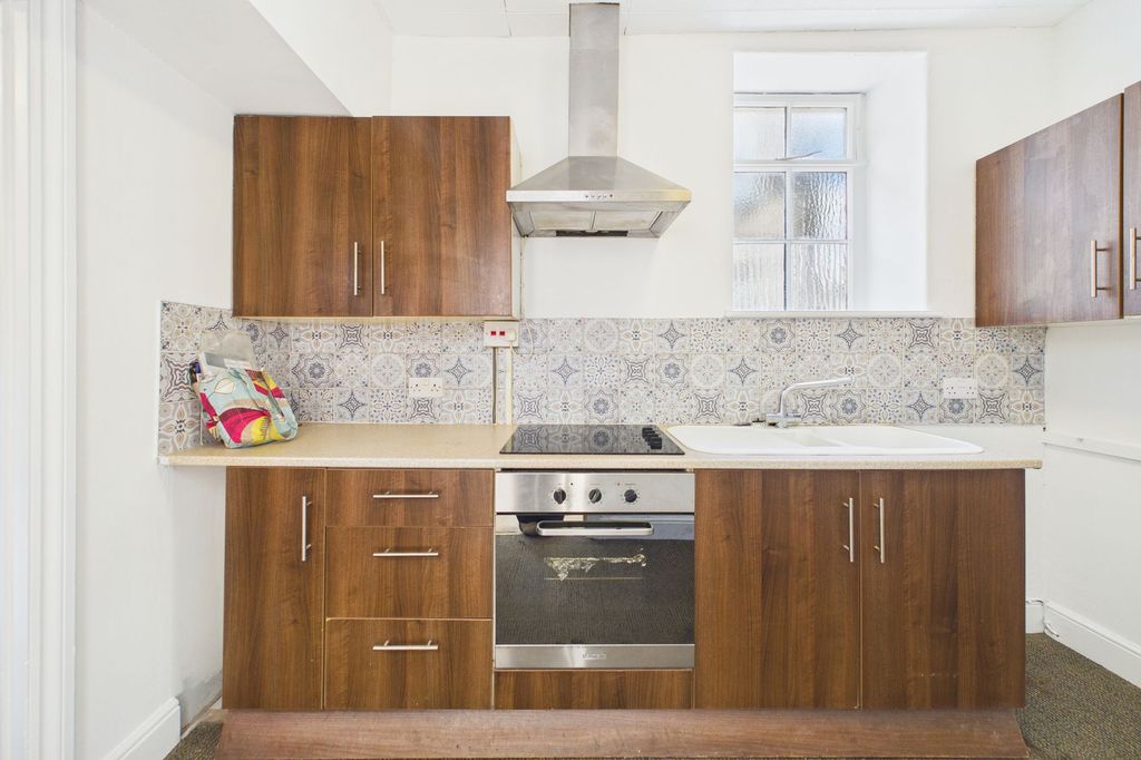 Additional image 4 of 2 bed flat for sale32A Windermere Road, Kendal LA9