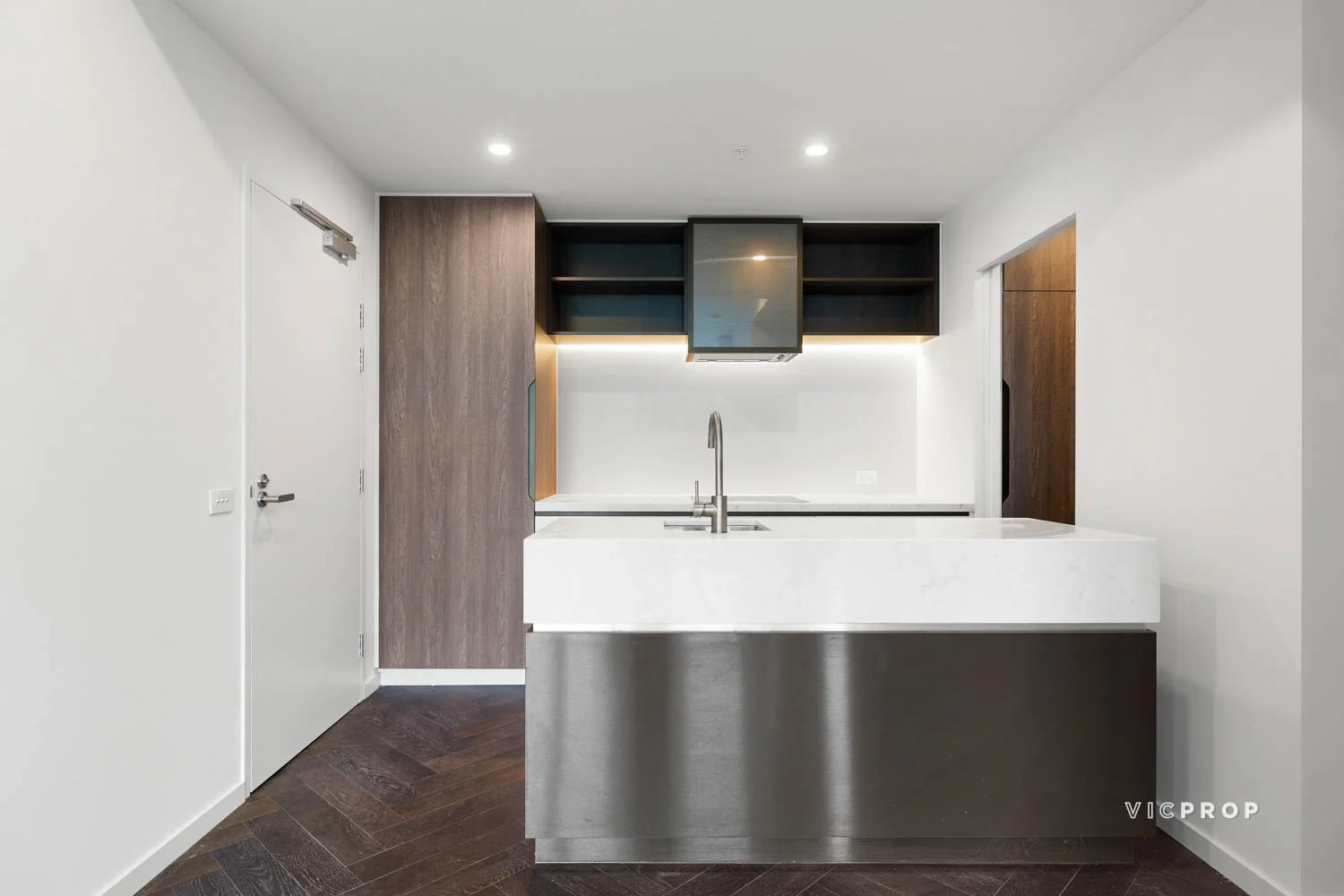 Additional image 3 of 2901/119 A'Beckett Street, Melbourne VIC 3000