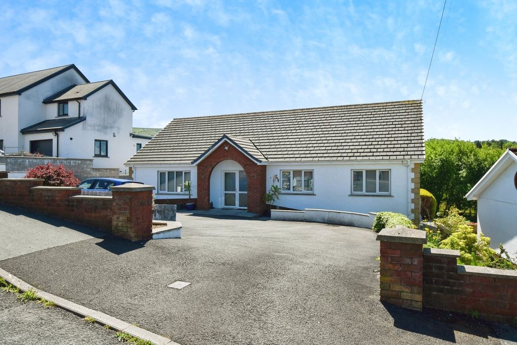 Additional image 23 of 5 bed detached house for saleWernoleu Road, Betws, Ammanford, Carmarthenshire SA18