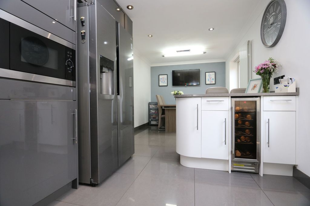 Additional image 10 of 4 bed detached house for saleDannog Y Coed, (Pencoedtre), Barry CF63