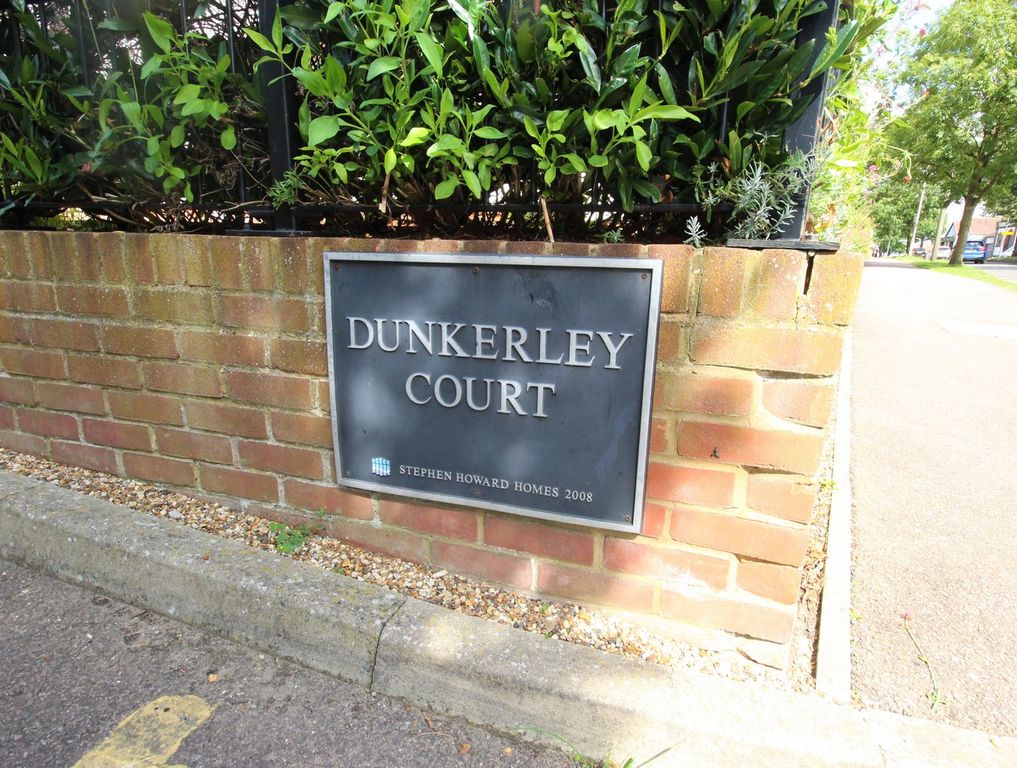 Additional image 12 of 2 bed flat for saleDunkerley Court, Birds Hill, Letchworth Garden City SG6