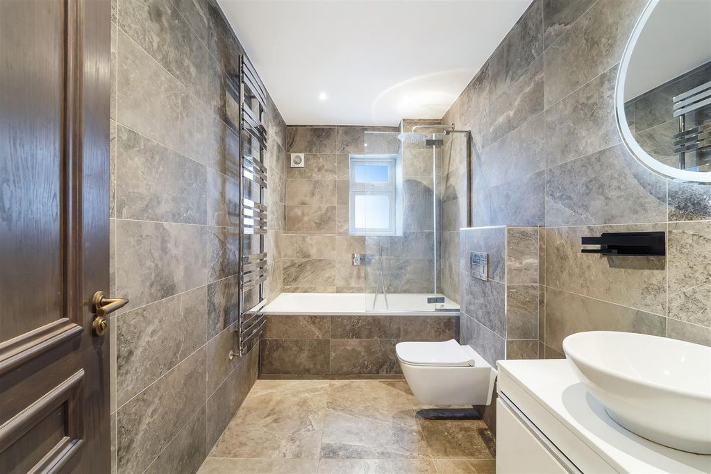 Additional image 29 of 5 bed detached house for saleWoodmansterne Lane, Banstead SM7