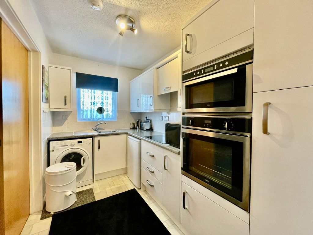 Additional image 10 of 2 bed flat for saleMillers Court, Biggleswade SG18