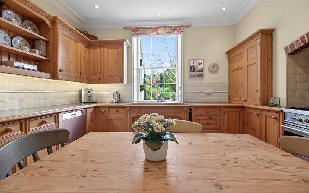 Additional image 2 of 4 bed terraced house for saleBeauclerk House, 13 South Street, Caistor, Market Rasen LN7