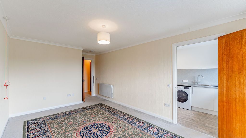 Additional image 4 of 1 bed property for saleElm Court, Milngavie G62