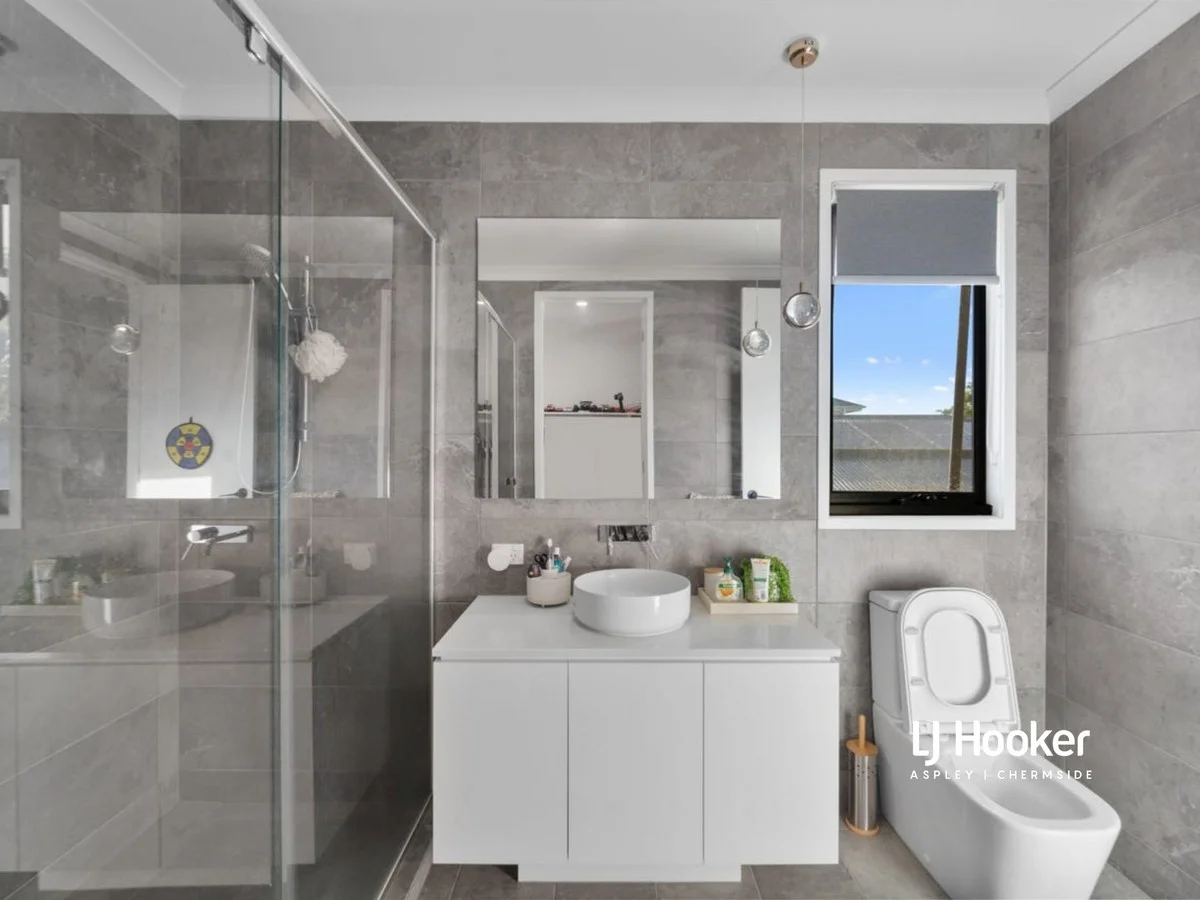 Additional image 17 of 29 Executive Way, Bridgeman Downs QLD 4035