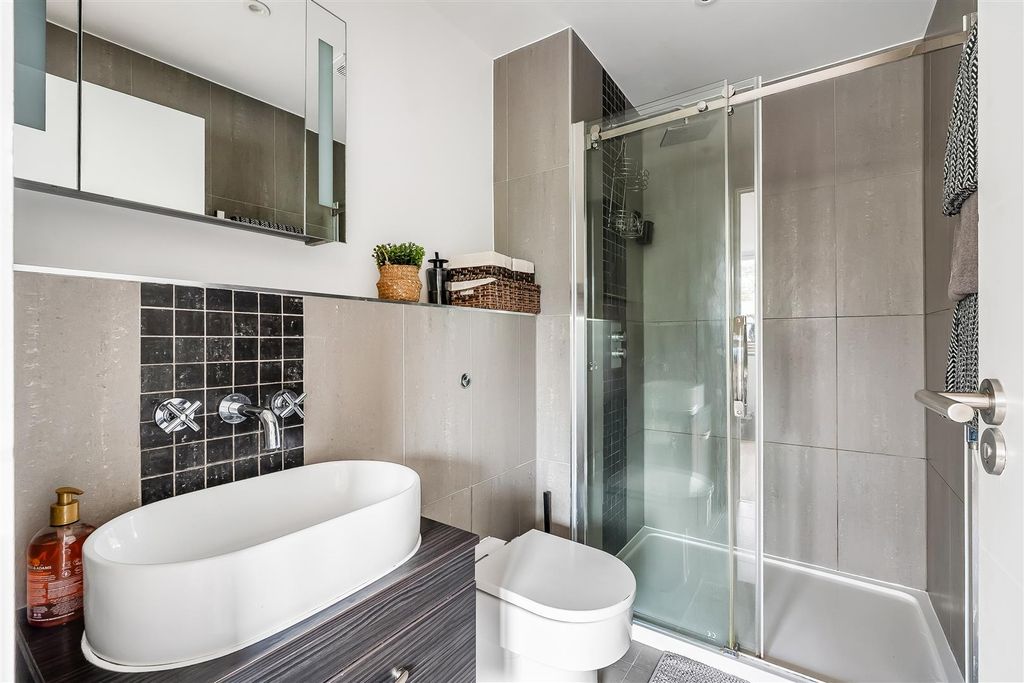 Additional image 12 of 1 bed flat for saleThe Street, Ashtead KT21