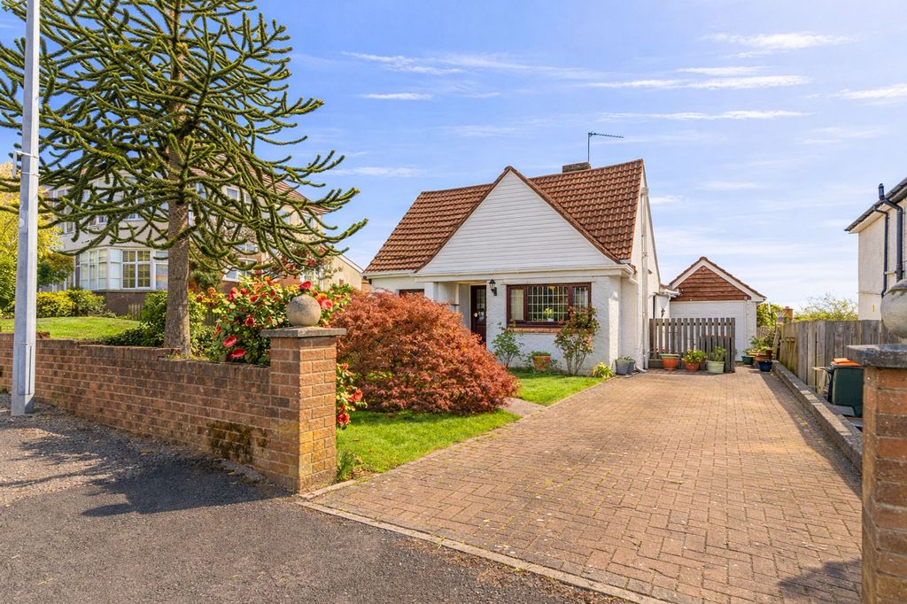 3 bed detached house for saleAllt-Yr-Yn Close, Newport NP20