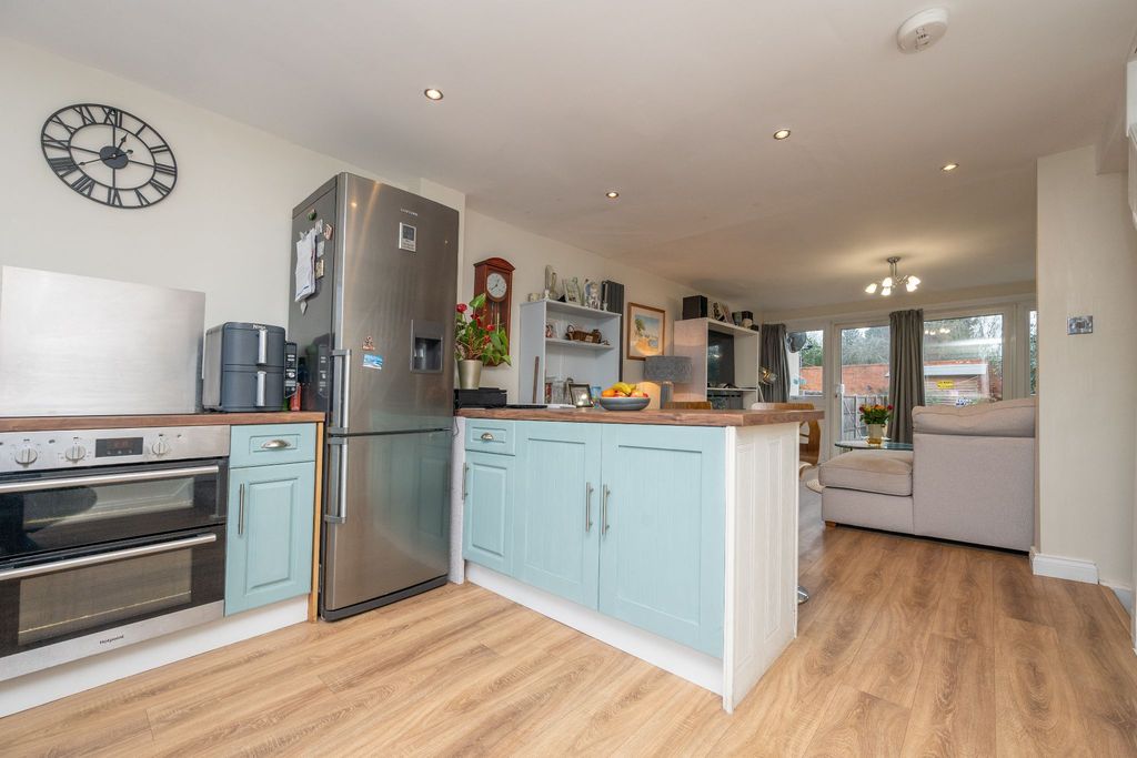 Additional image 3 of 3 bed terraced house for saleHenley Street, Alcester B49