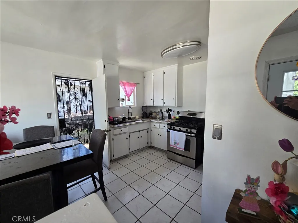 Additional image 4 of 1275 Hardt, San Bernardino, CA 92408