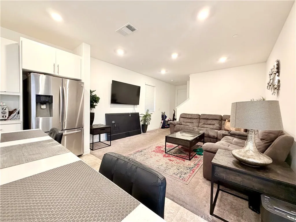 Additional image 8 of 16584 Poppy Seed Ln, Fontana, CA 92336