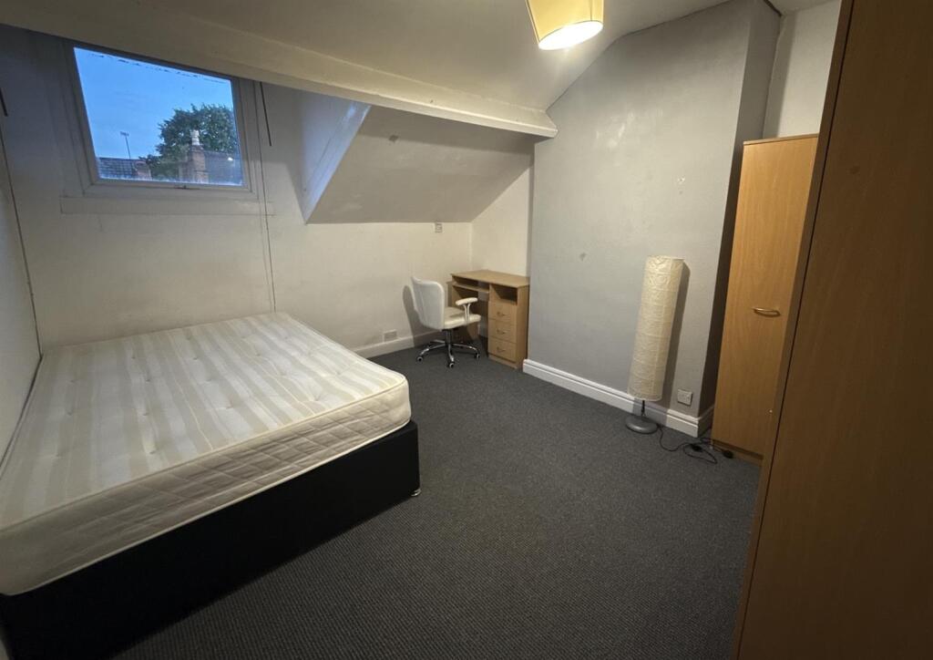 Room 7, Top Floor Front, Edgbaston