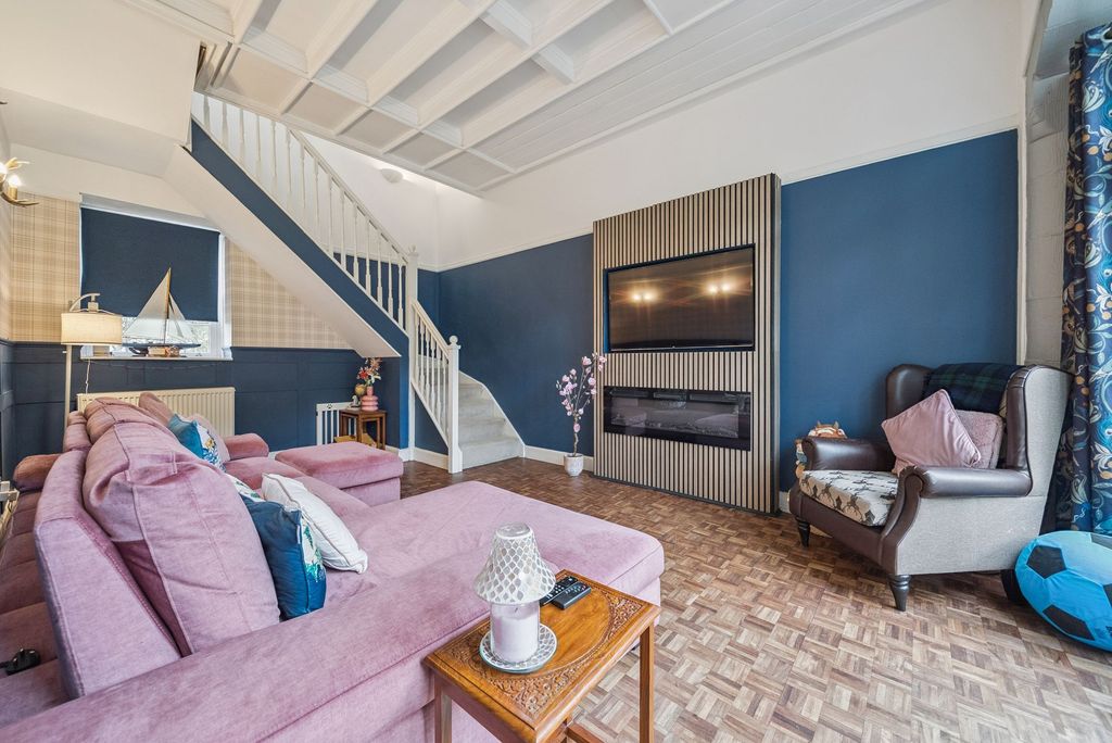 Additional image 5 of 3 bed terraced house for saleGlenarn Road, Rhu G84