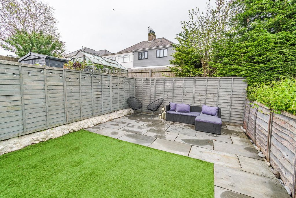 Additional image 12 of 4 bed terraced house for saleMarine Drive, Barry CF62