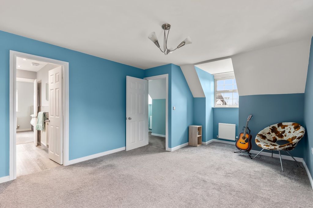 Additional image 39 of 6 bed detached house for saleAgincourt Drive, Bingley, West Yorkshire BD16