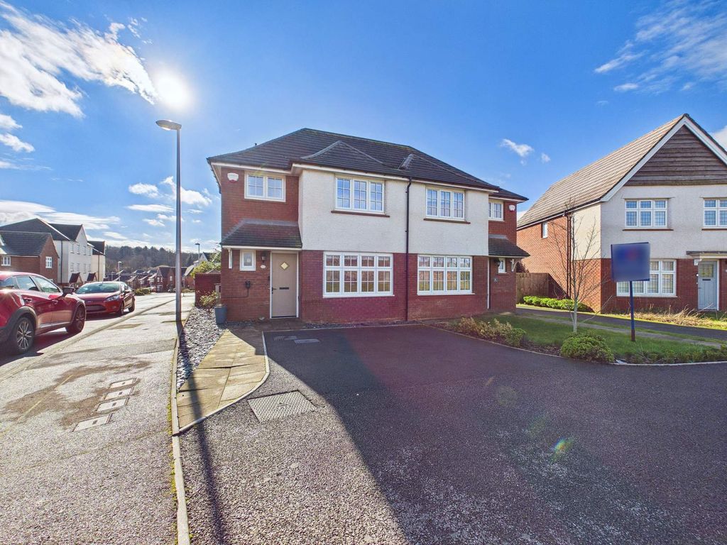 3 bed semi-detached house for salePentrebane Drive, Cardiff CF5