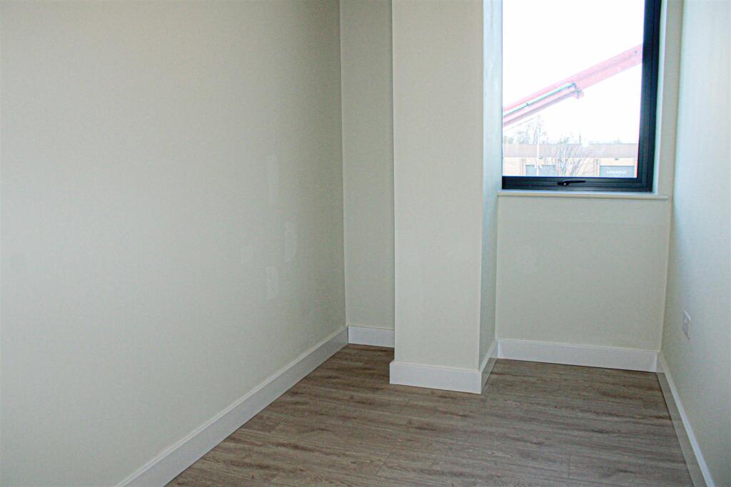 Additional image 6 of Three Bedroom Birmingham Road, West bromwich