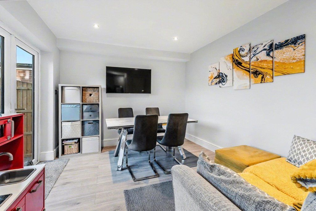 Additional image 4 of 5 bed semi-detached house for saleKirkdale Drive, Leeds, West Yorkshire LS12