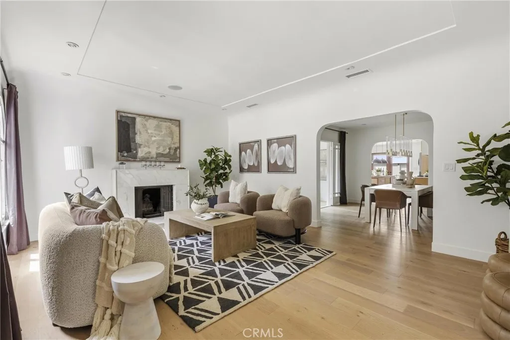 Additional image 3 of 1519 Courtney Avenue, Los Angeles, CA 90046