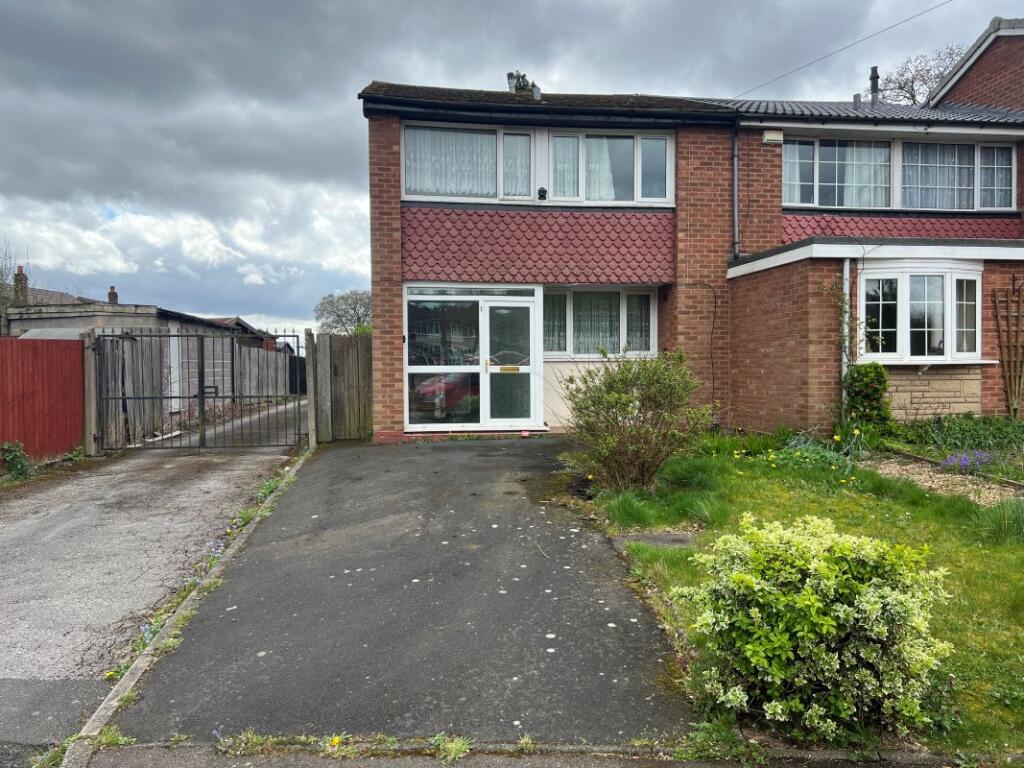 1 Crail Grove, Great Barr, Birmingham, B43 7QG