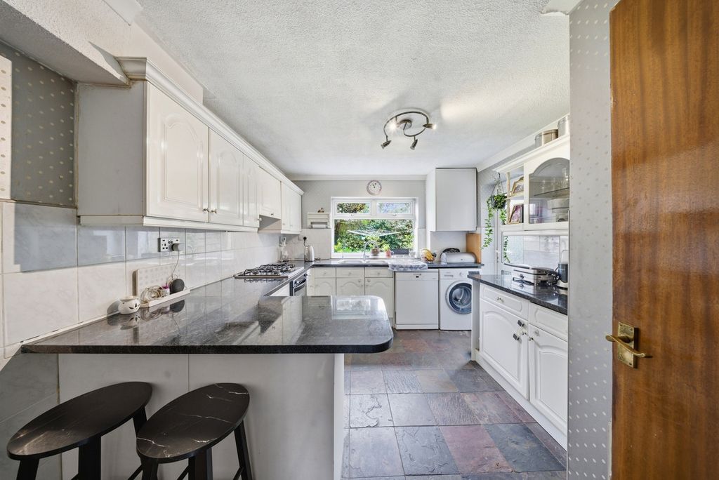 Additional image 6 of 4 bed link detached house for saleCarpenders Avenue, Watford WD19
