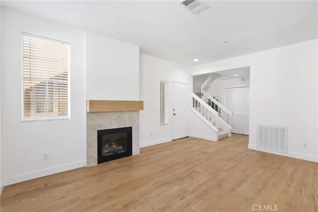 Additional image 3 of 259 Gallery Way, Tustin, CA 92782