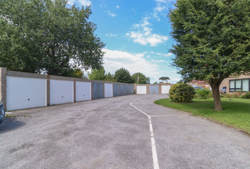 Additional image 12 of 2 bed flat for saleLyell Road, Birchington, Kent CT7