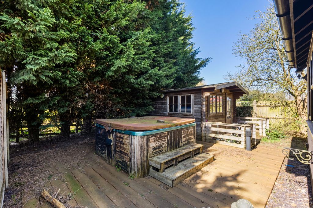 Additional image 14 of 5 bed detached house for saleAbbots Langley, Hertfordshire WD5