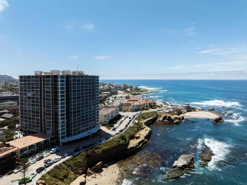 939 Coast Boulevard Unit 10E, La Jolla, CA 92037 photo 3