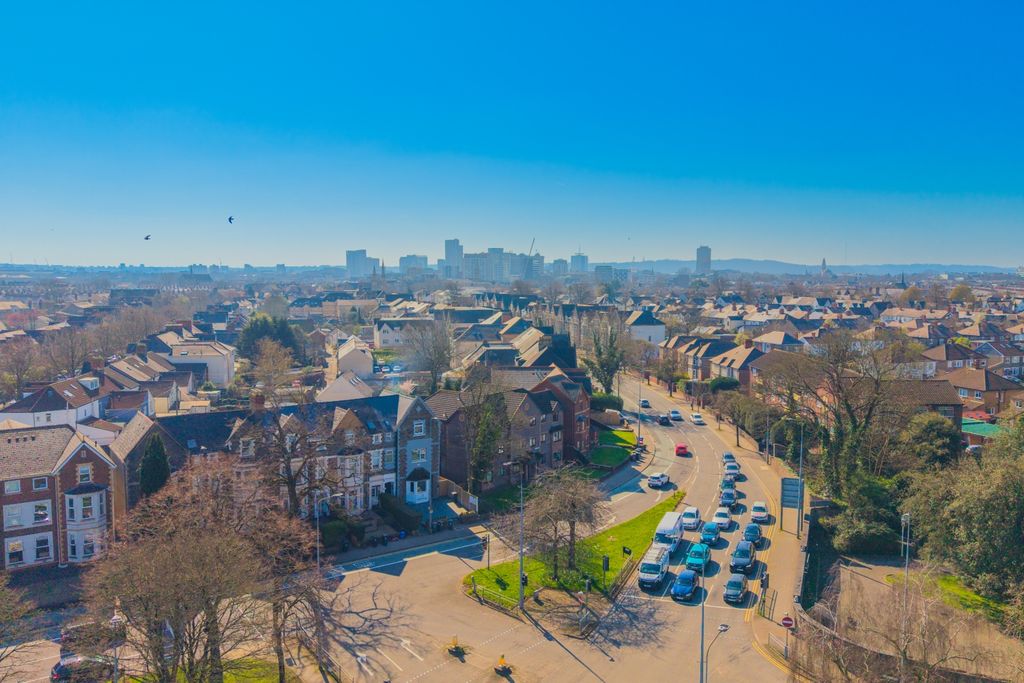 Additional image 20 of 2 bed flat for saleStacey Court, Roath CF24