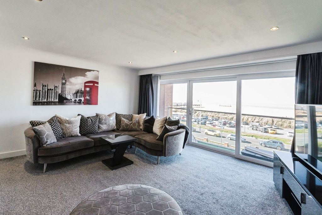 Additional image 4 of 2 bed flat for saleNorth Promenade, Lancashire FY8