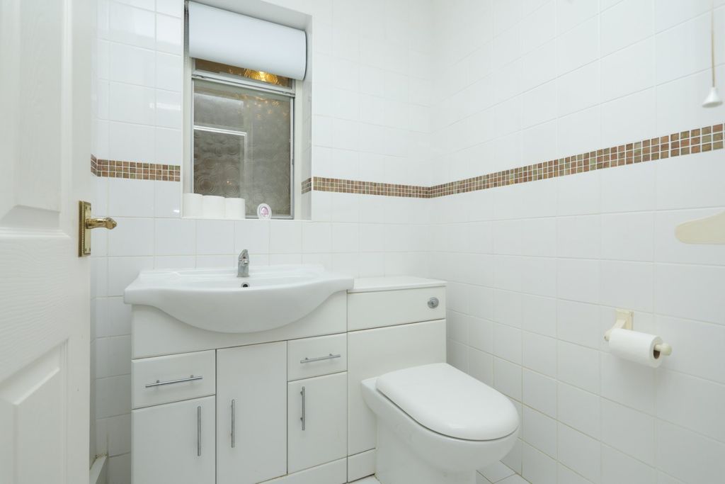 Additional image 19 of 4 bed detached house for saleThe Parade, Birchington, Kent CT7