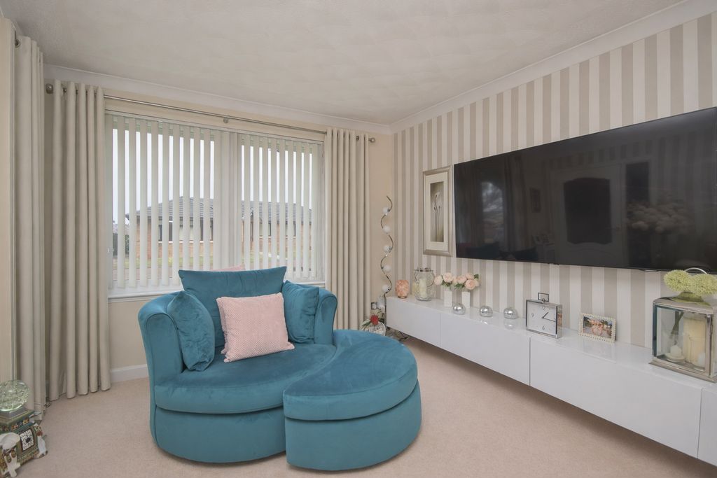 Additional image 3 of 3 bed detached bungalow for saleCherrylea, Auchterarder PH3