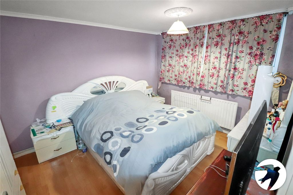 Additional image 6 of 3 bed maisonette for saleDraper Close, Belvedere DA17