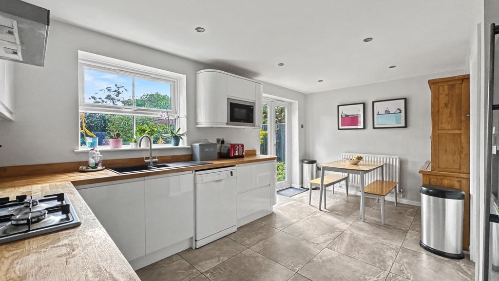 Additional image 2 of 5 bed detached house for saleCranesbill Drive, Bure Park, Bicester OX26