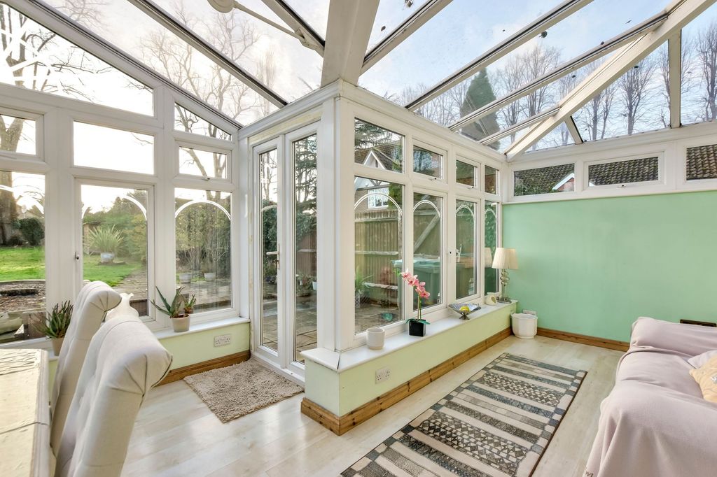 Additional image 7 of 4 bed end terrace house for saleLapwing Way, Abbots Langley WD5