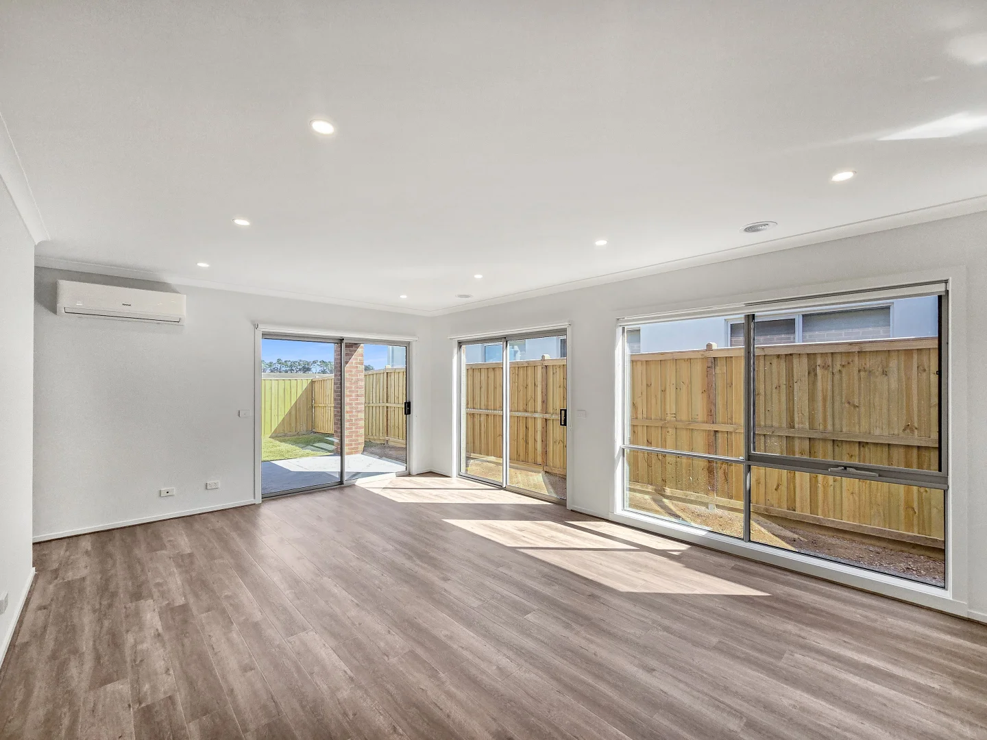 Additional image 5 of 24 Munro Drive, Charlemont VIC 3217