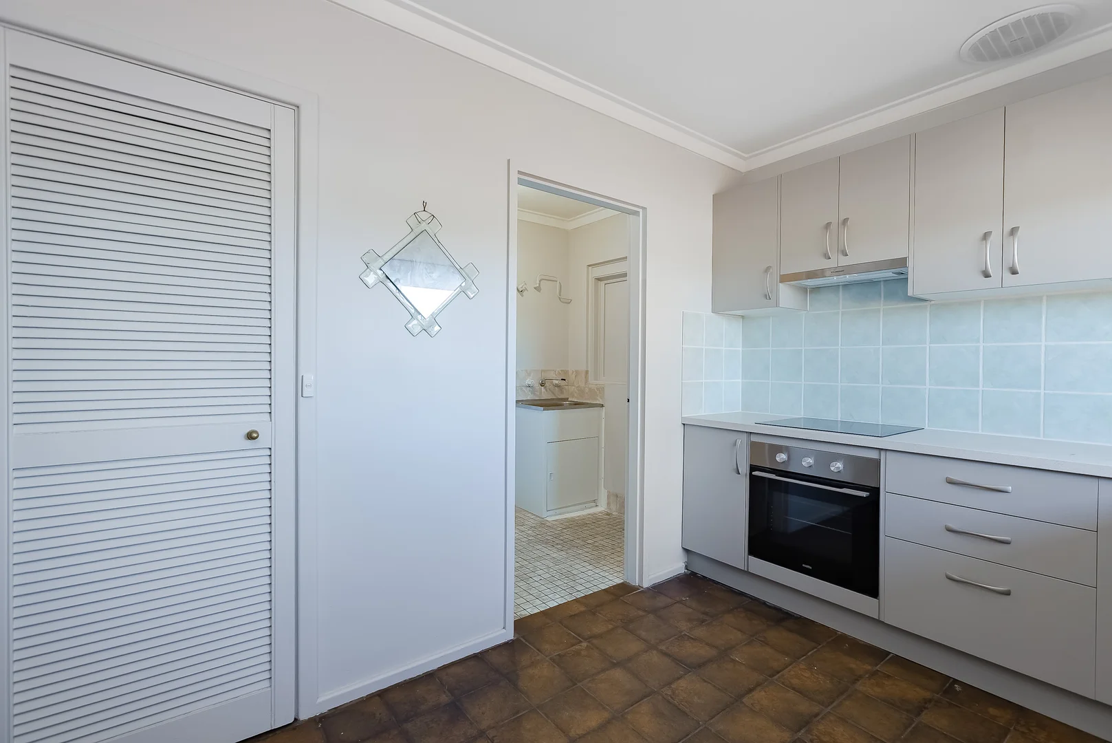 Additional image 9 of 294B Wattleup Road, Wattleup WA 6166
