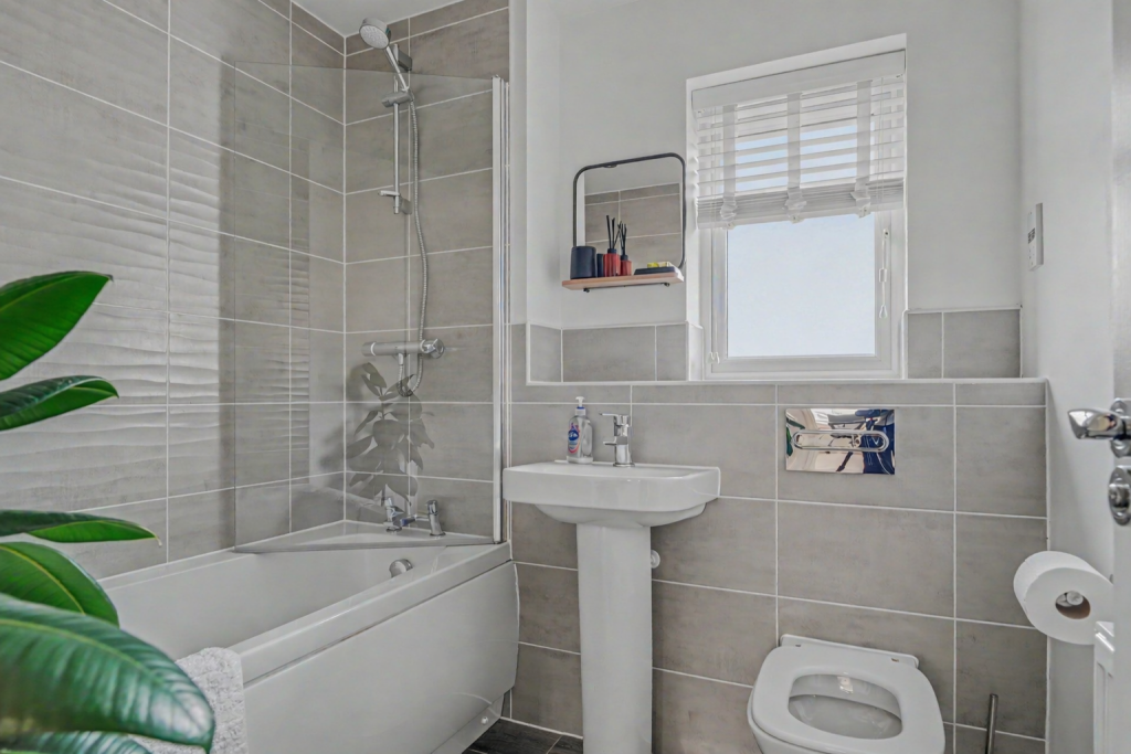 Additional image 13 of Hawthorn Way, Birmingham, B38 9AT
