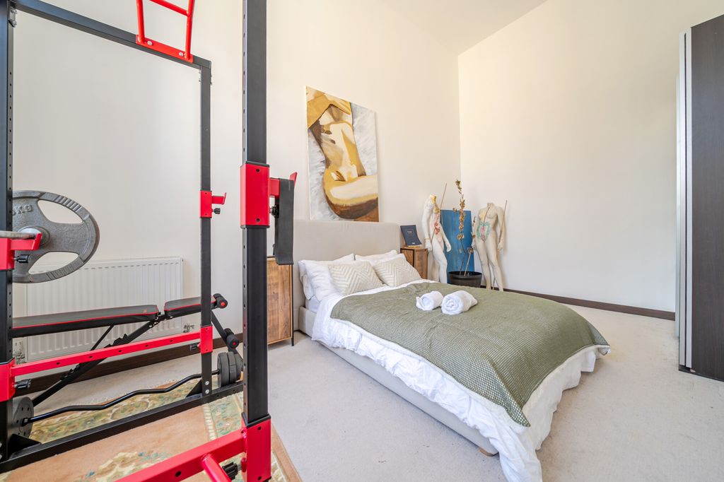 Additional image 11 of 2 bed flat for saleLeishman Views, Aldershot GU11