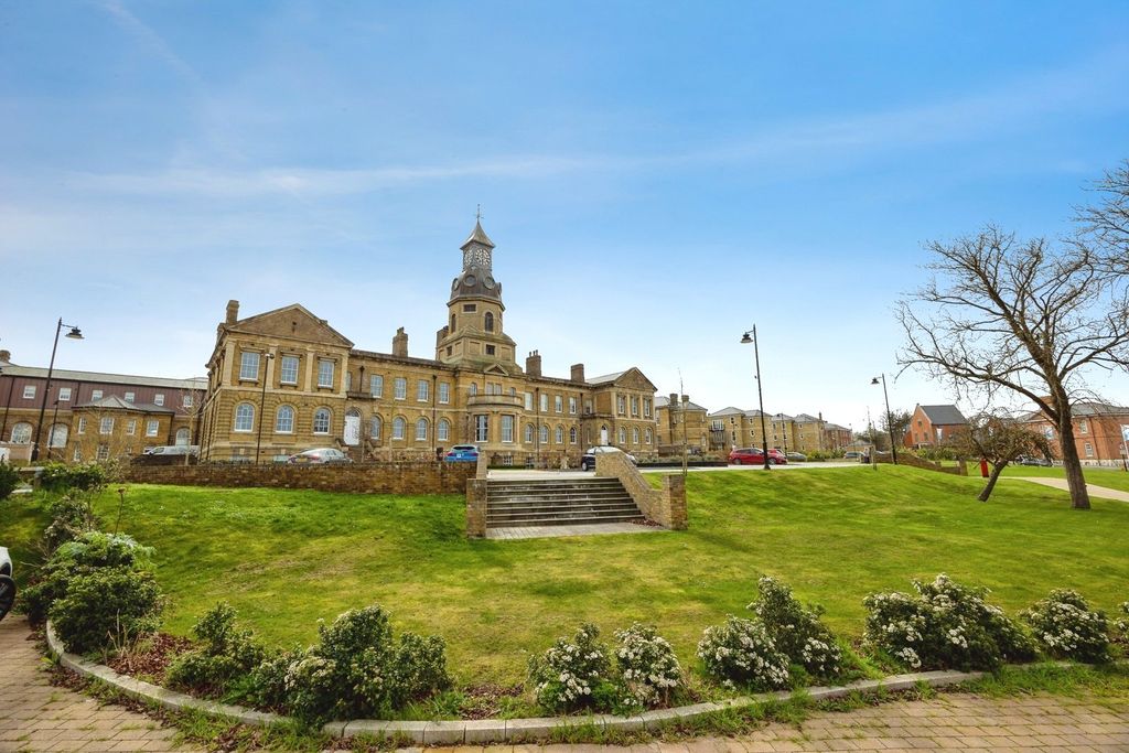 Additional image 12 of 2 bed flat for saleGun Hill, Wellesley, Aldershot, Hampshire GU11