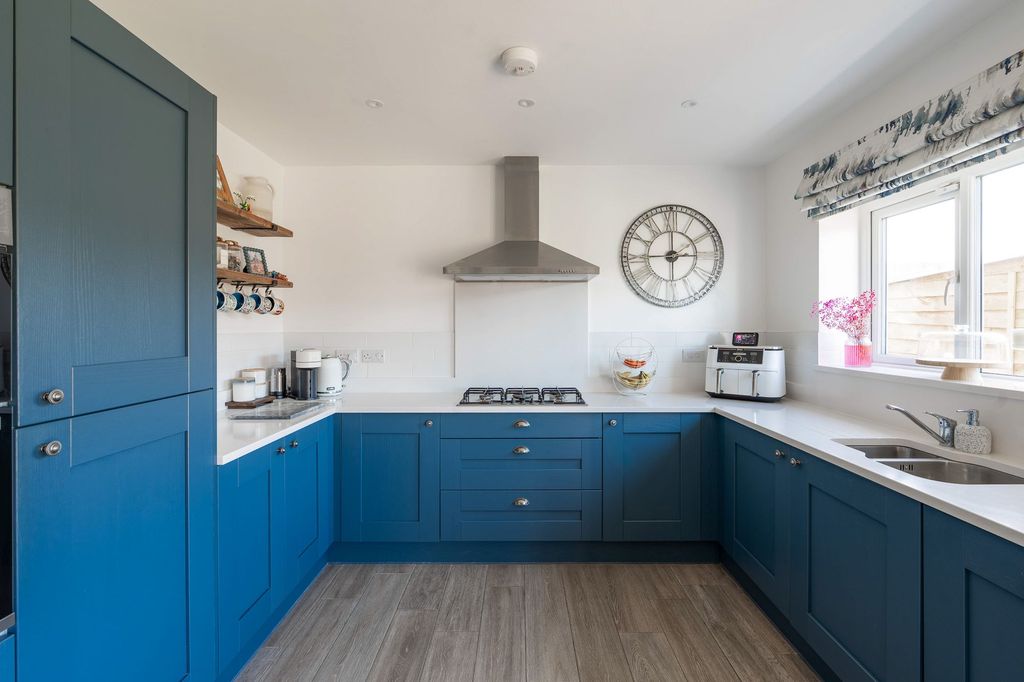 Additional image 2 of 4 bed detached house for saleCae Eithin, Abergele LL22